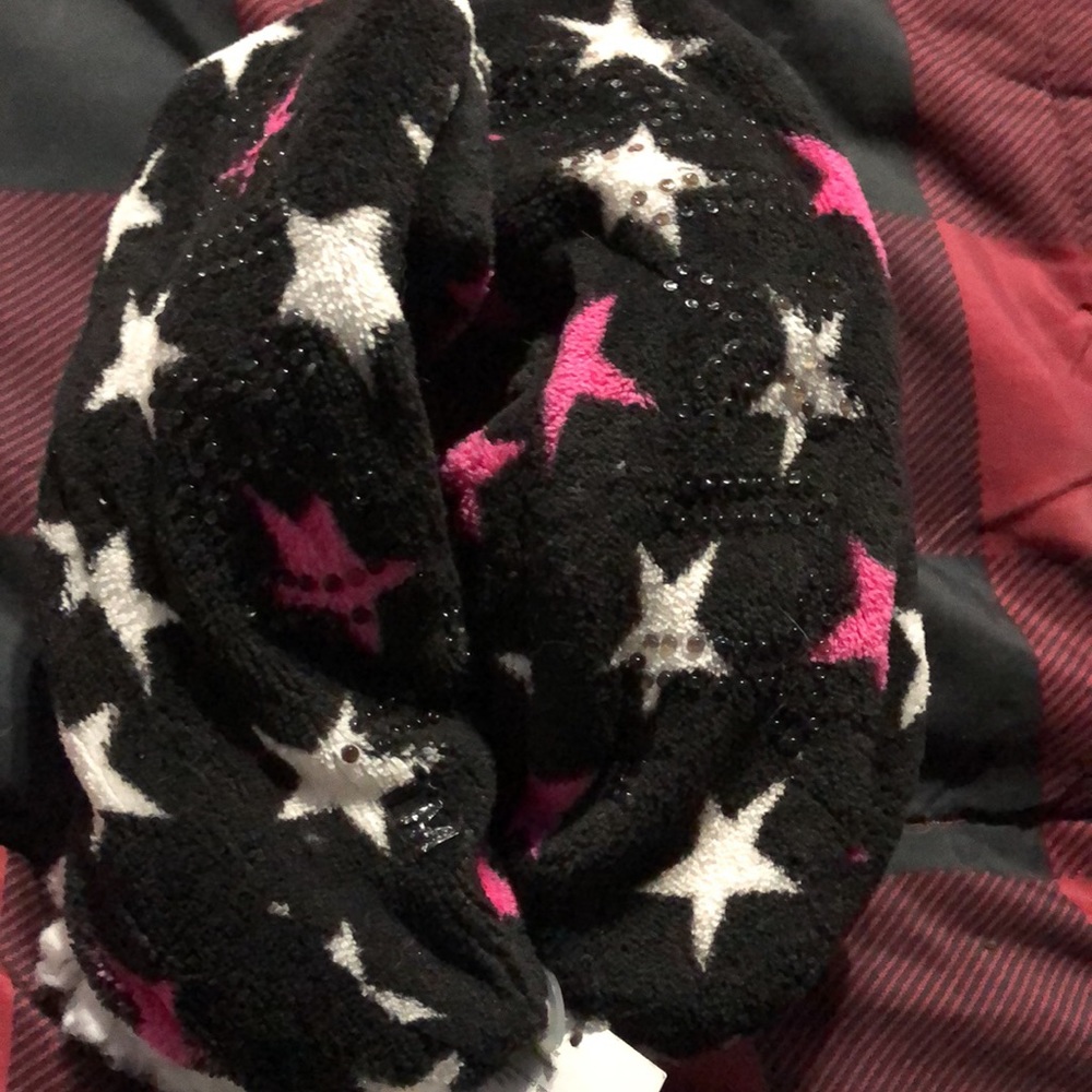 Star Slippers - Picture 3 of 4